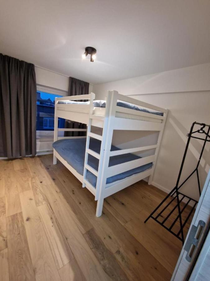 Luxury Renovated 3 Rooms Apartment Остенде Екстериор снимка
