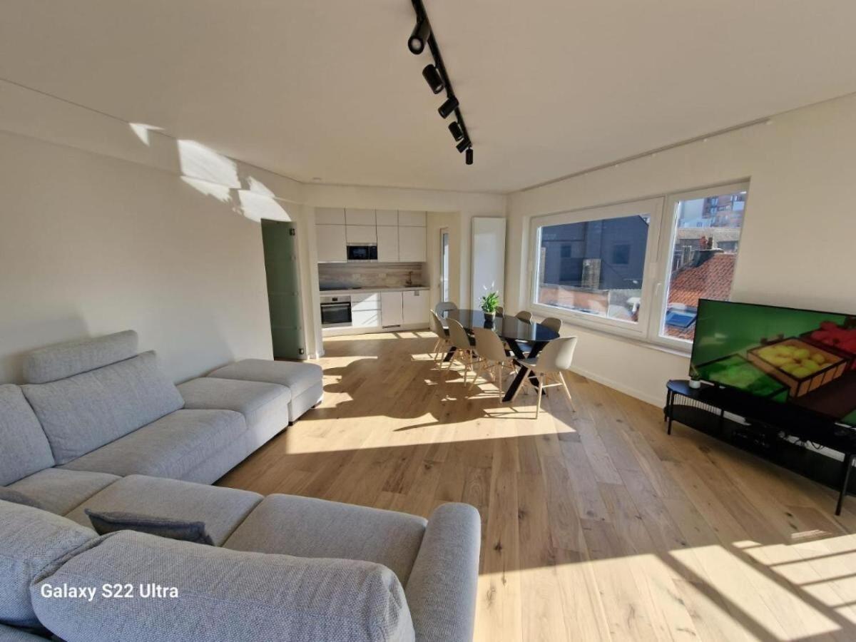 Luxury Renovated 3 Rooms Apartment Остенде Екстериор снимка